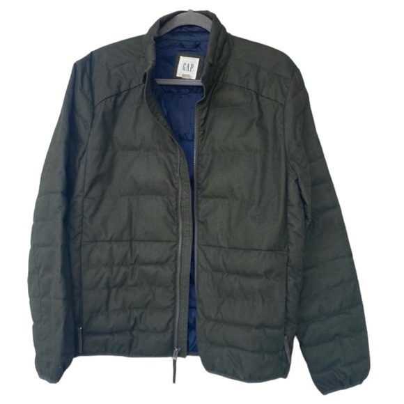Men’s forest green full zip GAP Jacket - Size Small - light and warm - Picture 1 of 3
